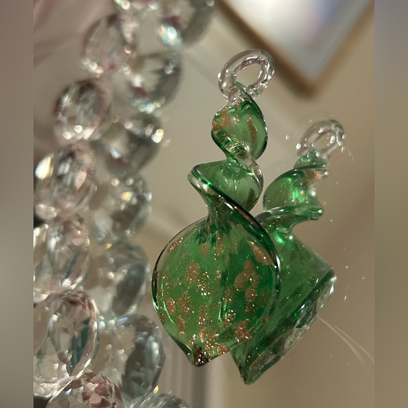 Murano Glass Pendant Jewelry - Murano glass pendant spiral green foil necklace
